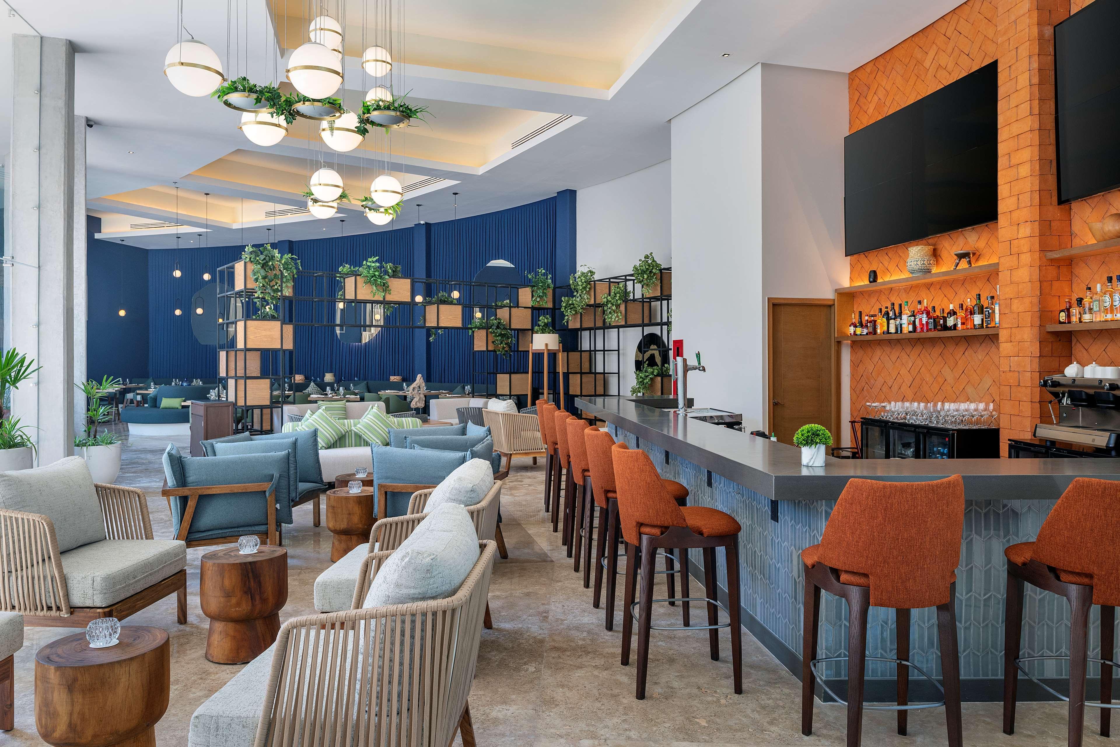 Hilton Garden Inn Cancun Airport エクステリア 写真