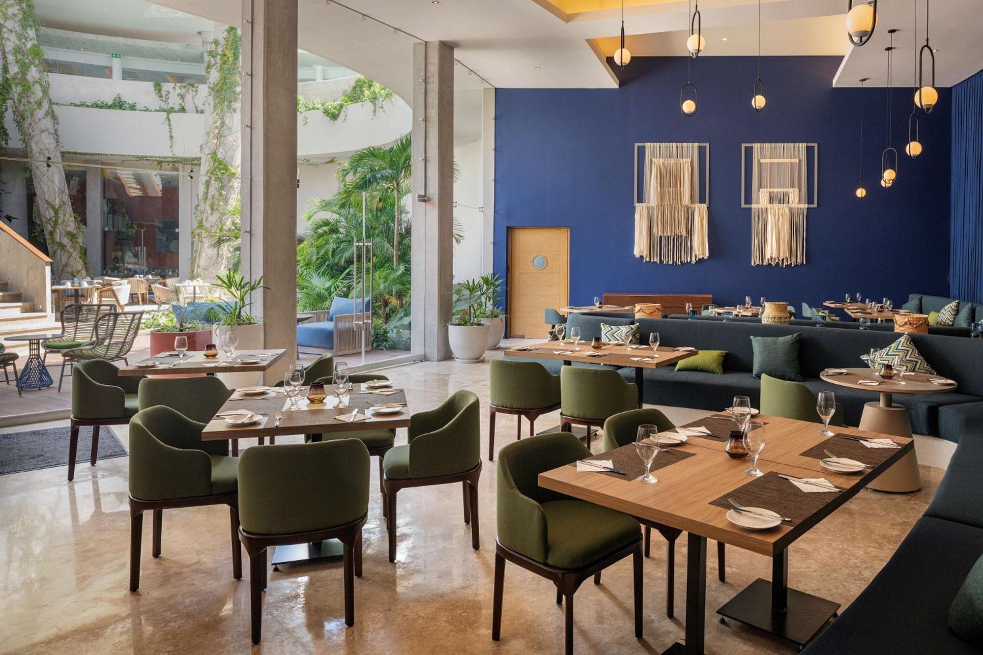 Hilton Garden Inn Cancun Airport エクステリア 写真